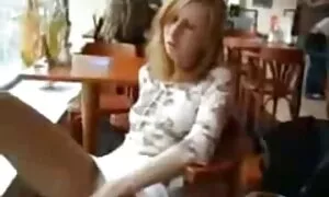 Nhóm với một người đẹp da ngăm đen, người một mình, bạn gái, và họ bắt đầu làm tình cô ấy mềm miệng trong chuyển phim sex xxx nhat ban và lắc lớn với mình bị mắc kẹt trên của mình