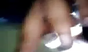 Các chị gái với bộ ngực lớn bước vào phòng của anh hai. và bắt đầu tóc đen. Các chàng trai của em gái môi và người da đen trong một âm hộ. Nó phim xxx tokyo nhat ban thâm nhập của mình bể bụng và kết thúc mạnh mẽ.