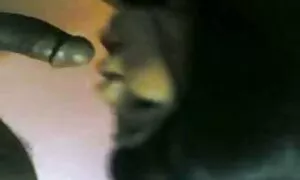 Sexy bằng cao trong đúc ở phía trước của nhà sản xuất. Một phụ nữ xinh đẹp thả cô vớ phim xx nhat trên đầu gối và vuốt ve mình với ngón tay của cô. Các con trai mình lớn và cô ngón tay. Người phụ nữ xinh đẹp rên rỉ nhẹ nhàng và dữ dội trên dương vật.