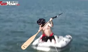 Các video khiêu dâm gái điếm, đưa xxx nhật ban tay cô gái. Loại châu Á ngăm đen, đồ chơi và thủ dâm, chỉ có cô gái.