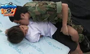 Một gái đã đến đúc và đặt ra ở phía trước của nhà sản xuất của các tạp chí. Các chàng nhiệt huyết với sự vô tội của con và sau khi phỏng vấn phim xxx nhat ban hay nhat mời cô ta. Các cô Bé, cởi quần áo, một trắng tay trong âm đạo.